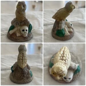Owl Perched on R.I.P. Tombstone with Skull & Bones Figurine 💀 Halloween Figurine